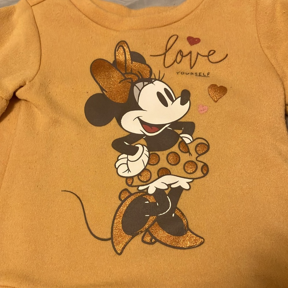 🌸 3/$15 Disney junior Minnie Mouse sweater - Picture 2 of 9